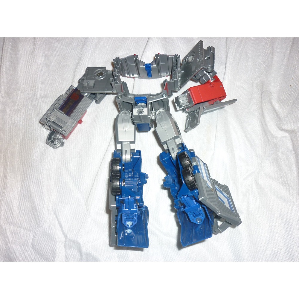 Transformers Generations Combiner Wars Voyager Optimus Prime Action‎ Figure